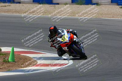 media/Apr-30-2023-CRA (Sun) [[020fcf5d43]]/Race 4-600 Supersport/